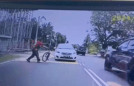 Lelaki sengaja jatuhkan basikal dikenal pasti