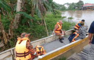 Perahu karam: Tiga pelajar hilang di Sarawak