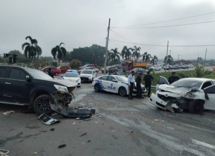 Dua penjenayah parah, lawan arus elak dicekup polis