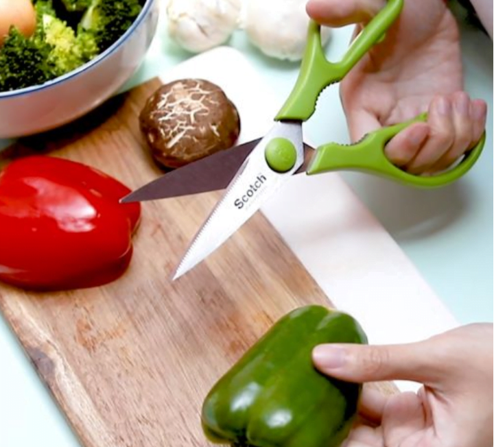 Gara-gara gunting hilang, 36 penerbangan dibatal