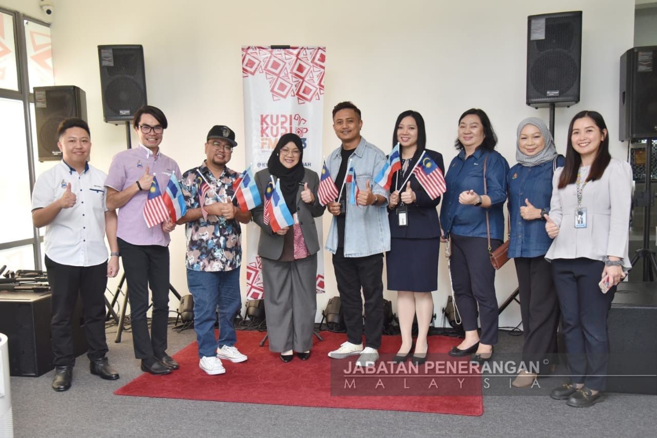 175 kontinjen sertai perbarisan sempena Hari Kebangsaan 2024