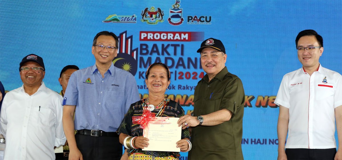 KM serah 444 geran tanah kepada penduduk Kudat