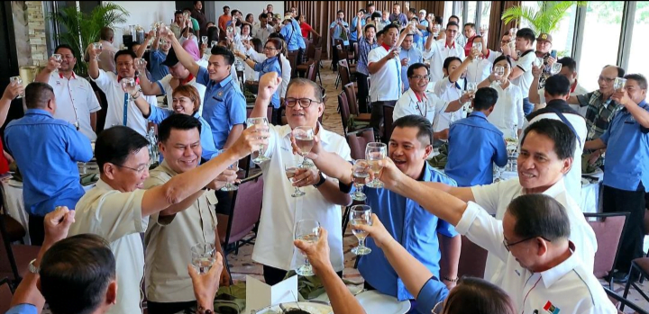 Kiulu tunjuk solidariti GRS