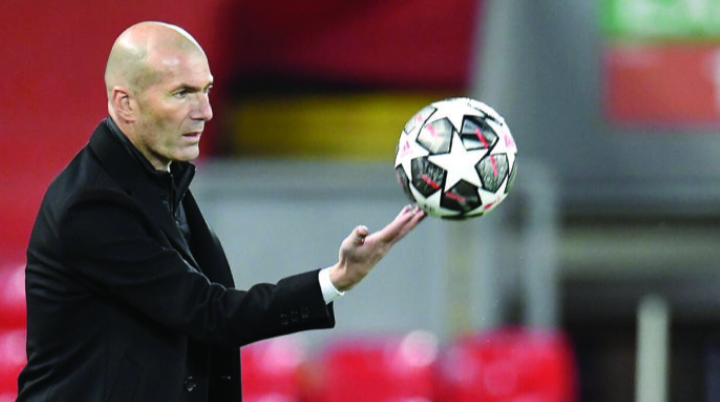 Bahasa halang Zidane sertai Man United