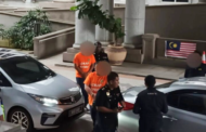 Dua termasuk Datuk sebuah kementerian direman seleweng dana RM400,000