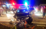 Kereta hancur terjun jambatan, pemandu selamat