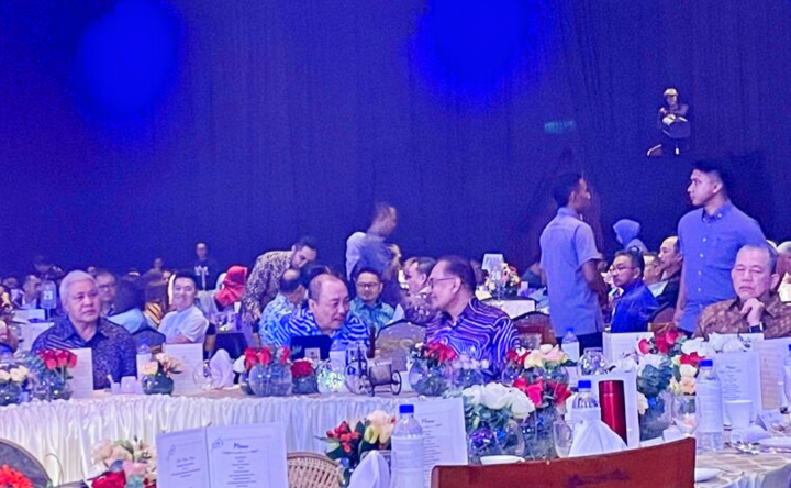 PM hadiri majlis makan malam kerajaan negeri Sabah