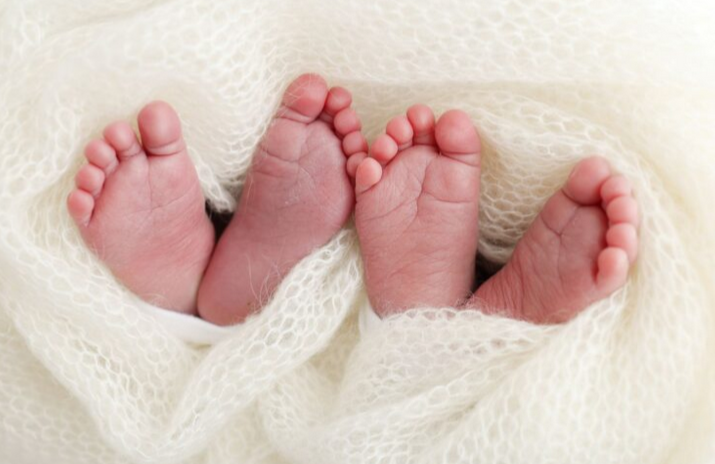 Hospital mengaku tertukar bayi, jururawat terpotong gelang tangan