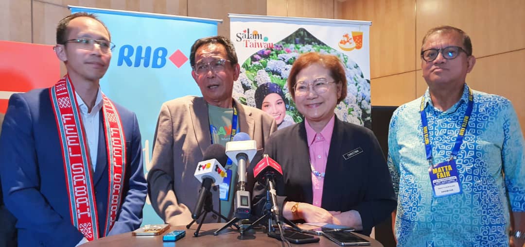Promoting Borneo as Malaysia's Favourite Destination