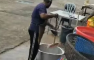 Tular video pekerja kedai makan guna penyapu cuci periuk?