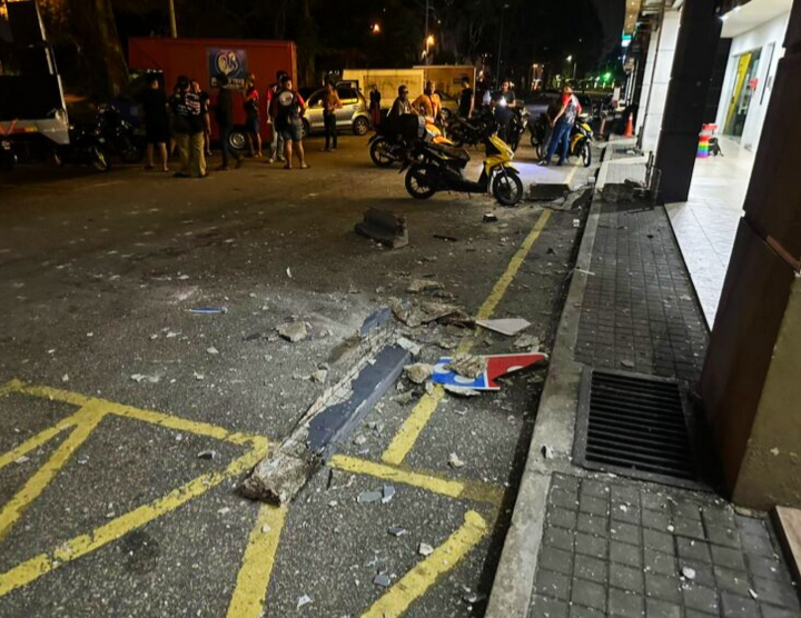 Kanak-kanak maut terkena rekahan simen
