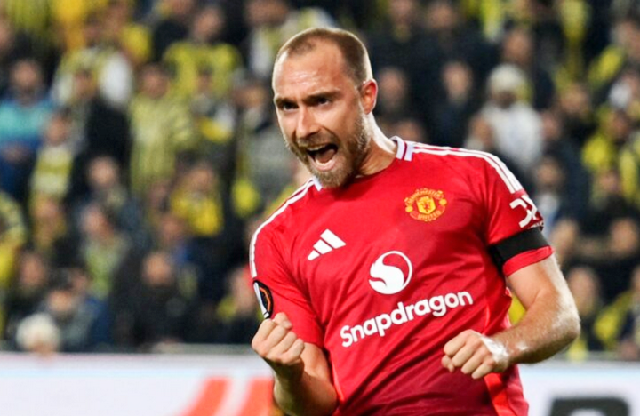 Fenerbahce ikat United, Spurs menang