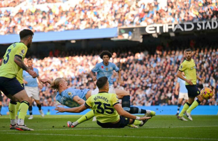 Haaland bantu Man City rampas puncak liga