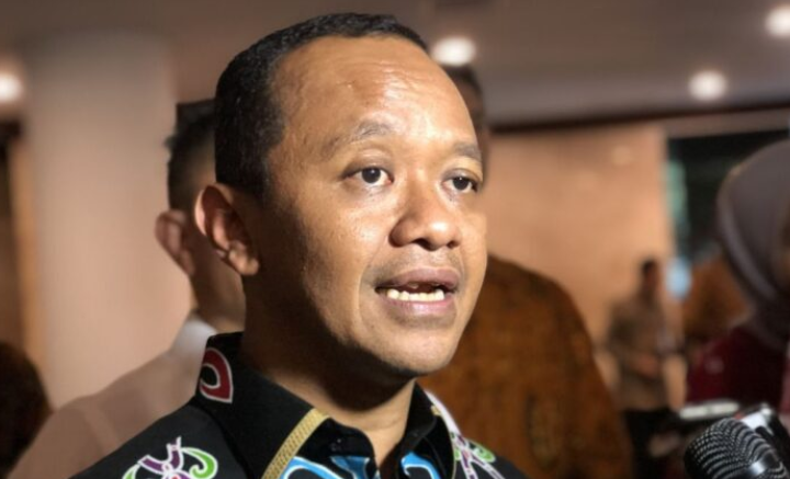 Menteri kanan Prabowo didakwa upah penulis siapkan PhD