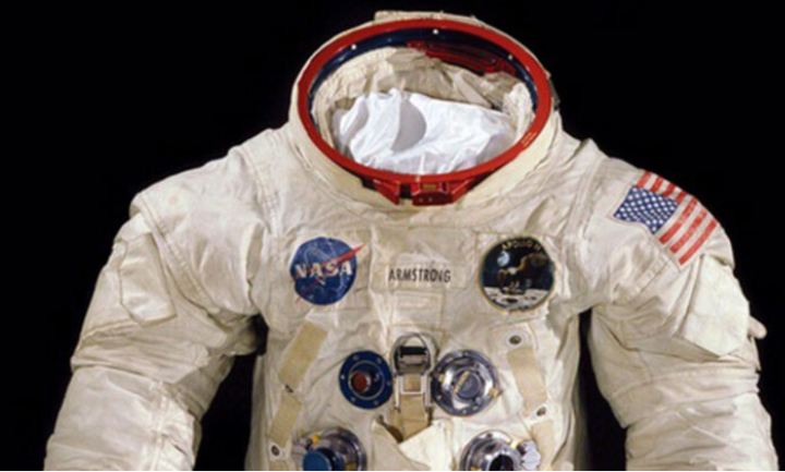 Kisah tukang jahit sut angkasa Neil Armstrong
