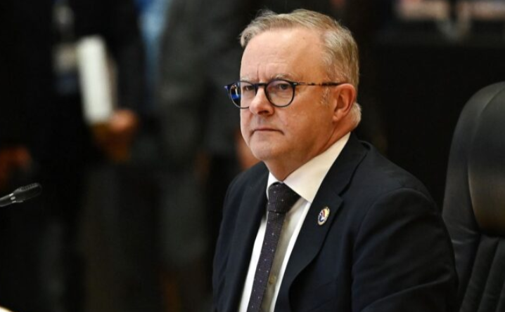Australia kurangkan RM70 bilion hutang pelajar