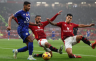 Nistelrooy puas hati, Arsenal buntu