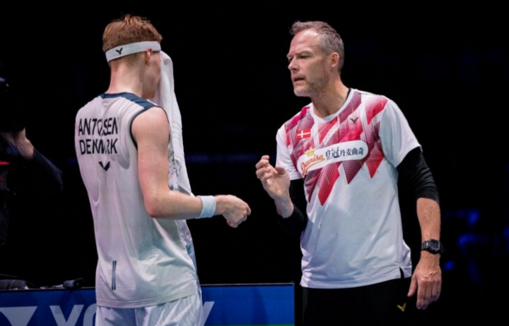 Nasib Jonassen jurulatih badminton 25 November