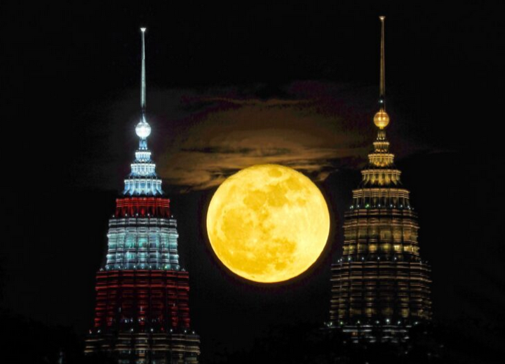 Supermoon terakhir 2024 muncul malam ini
