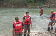 Wanita dikhuatiri lemas ketika mandi sungai