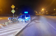 Empat maut kereta terbabas langgar penghadang jalan