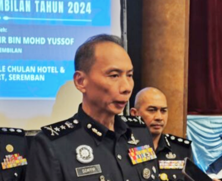 Penjenayah rempuh kenderaan polis ditembak mati