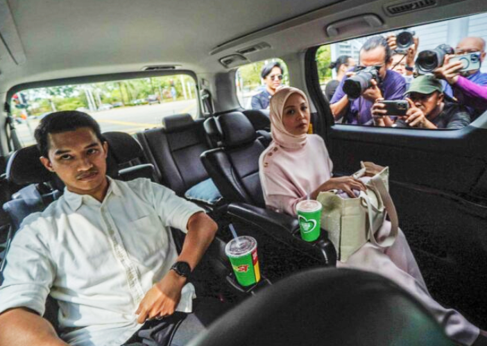 Vivy, suami berdepan pertuduhan pecah amanah