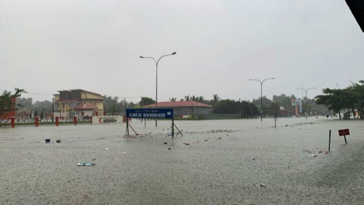 12 individu jadi korban banjir gelombang pertama