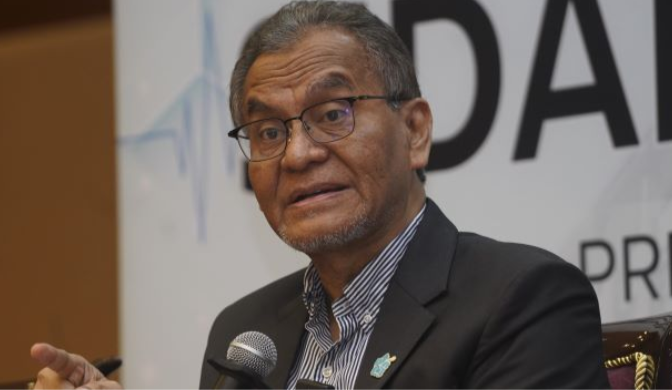 Enam penyakit bawaan air akibat banjir dikesan