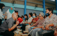 Yayasan Petronas beri sumbangan kepada 200 keluarga di Papar sambut Krismas