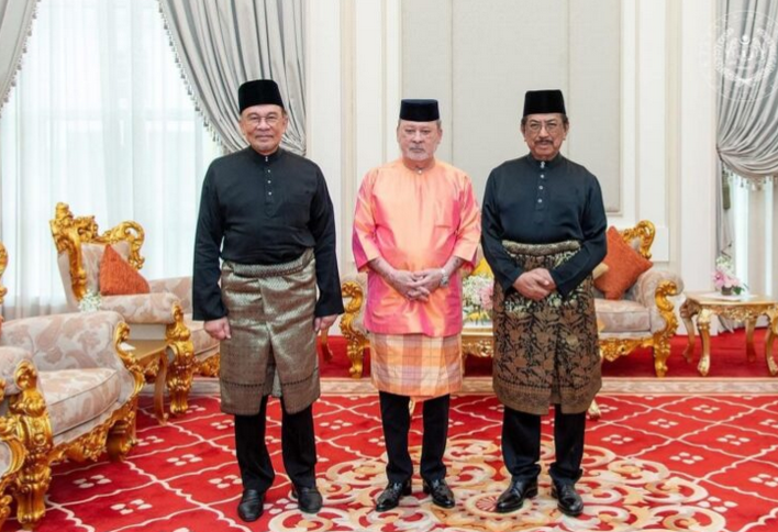 Dewan Negara ucap tahniah kepada Tun Musa Aman