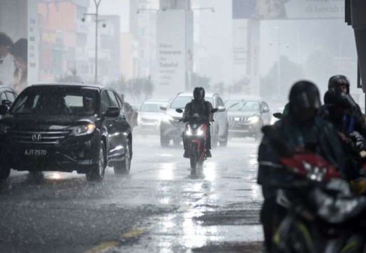 4 negeri termasuk Sabah, S'wak dijangka sambut Krismas dengan hujan, ribut petir