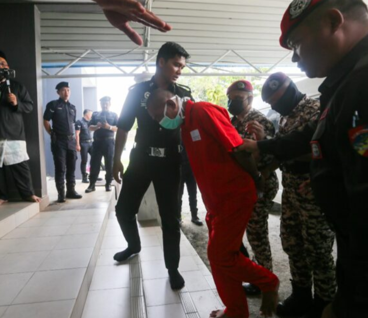 Hukuman sebat duda selesai, proses lancar di hadapan 90 orang