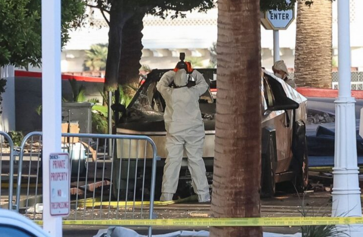 Tesla Cybertruck meletup di hadapan Hotel Trump