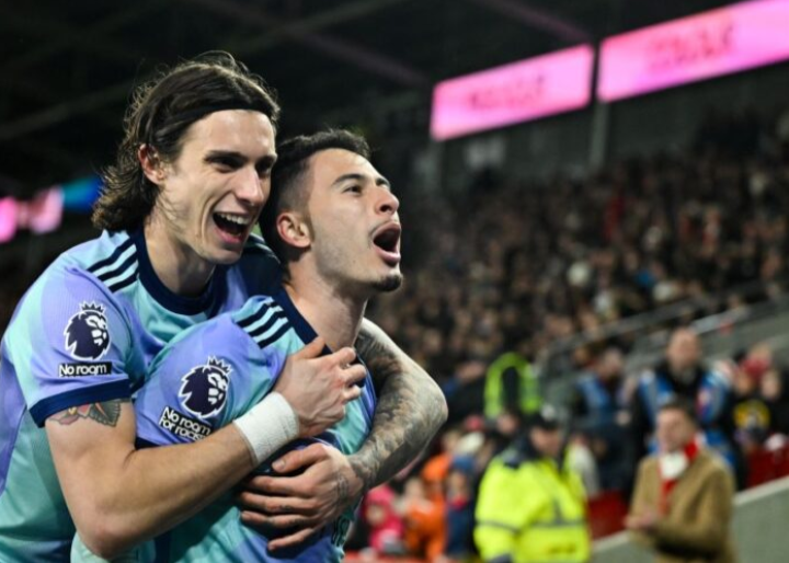 Arsenal rapat jurang dengan Liverpool