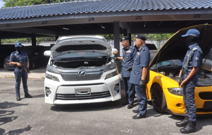 Kastam rampas 35 kenderaan seludup RM7.79 juta