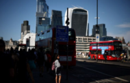 Remaja 14 tahun maut ditikam dalam bas di London