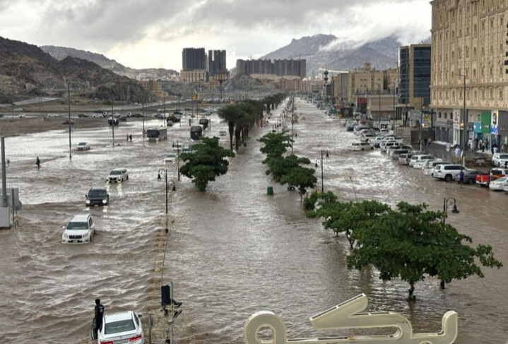 Arab Saudi dijangka dilanda banjir kilat, hujan lebat hingga Ahad ini