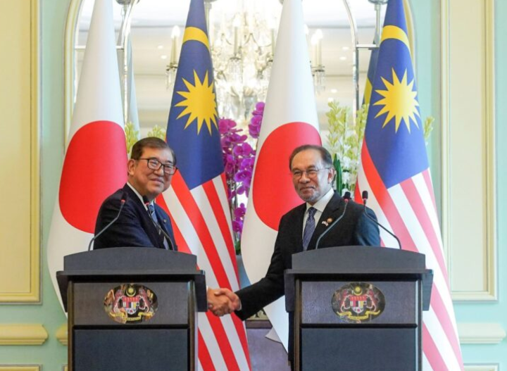 Malaysia-Jepun perkukuh hubungan, bahas isu Laut China Selatan