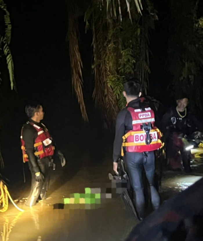 3 maut kenderaan terbabas, lemas ketika kereta tenggelam 