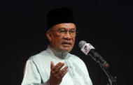 Jangan curi wang rakyat, simpan di rumah – Anwar