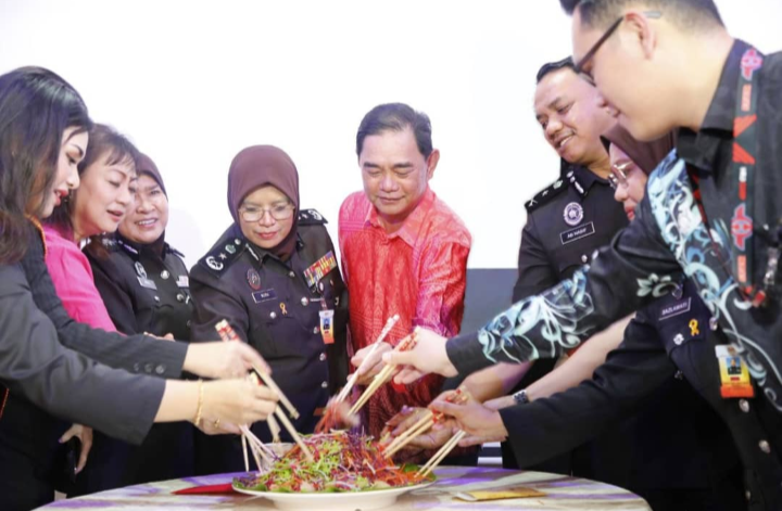 Program Outreach PBSL: Kehidupan baharu banduan semarakkan semangat tahun baru