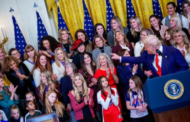 Trump larang atlet transgender bertanding dalam sukan wanita