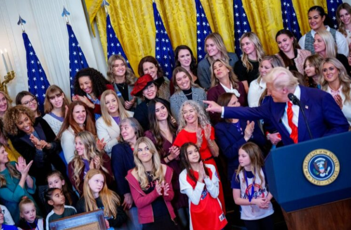 Trump larang atlet transgender bertanding dalam sukan wanita