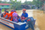 12 orang cedera, bas ekspres terlibat kemalangan dengan lori tangki