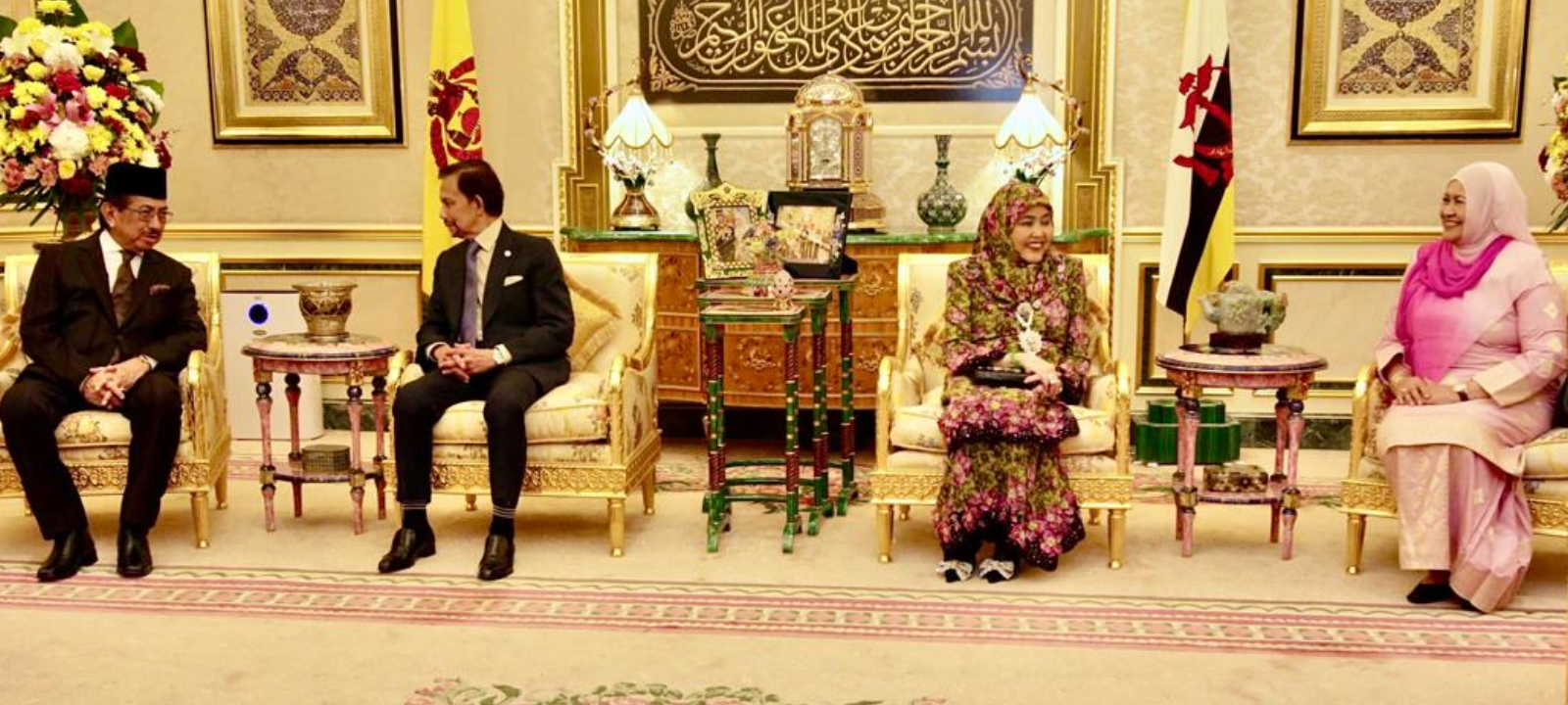 Tun Musa granted audience with Brunei Sultan