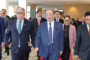 領袖與公務員密切合作 成功恢復經濟和人民福祉