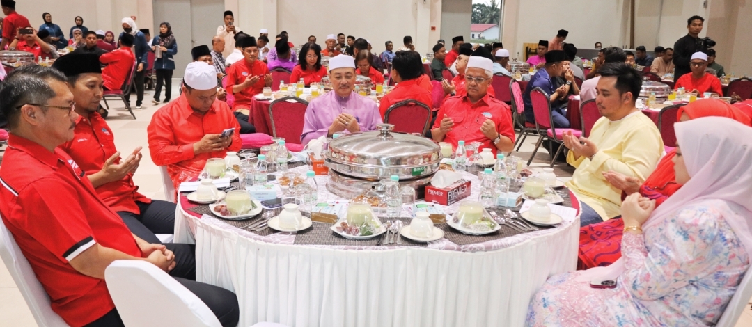 Hajiji berbuka puasa bersama Gagasan Rakyat Bahagian Sulaman