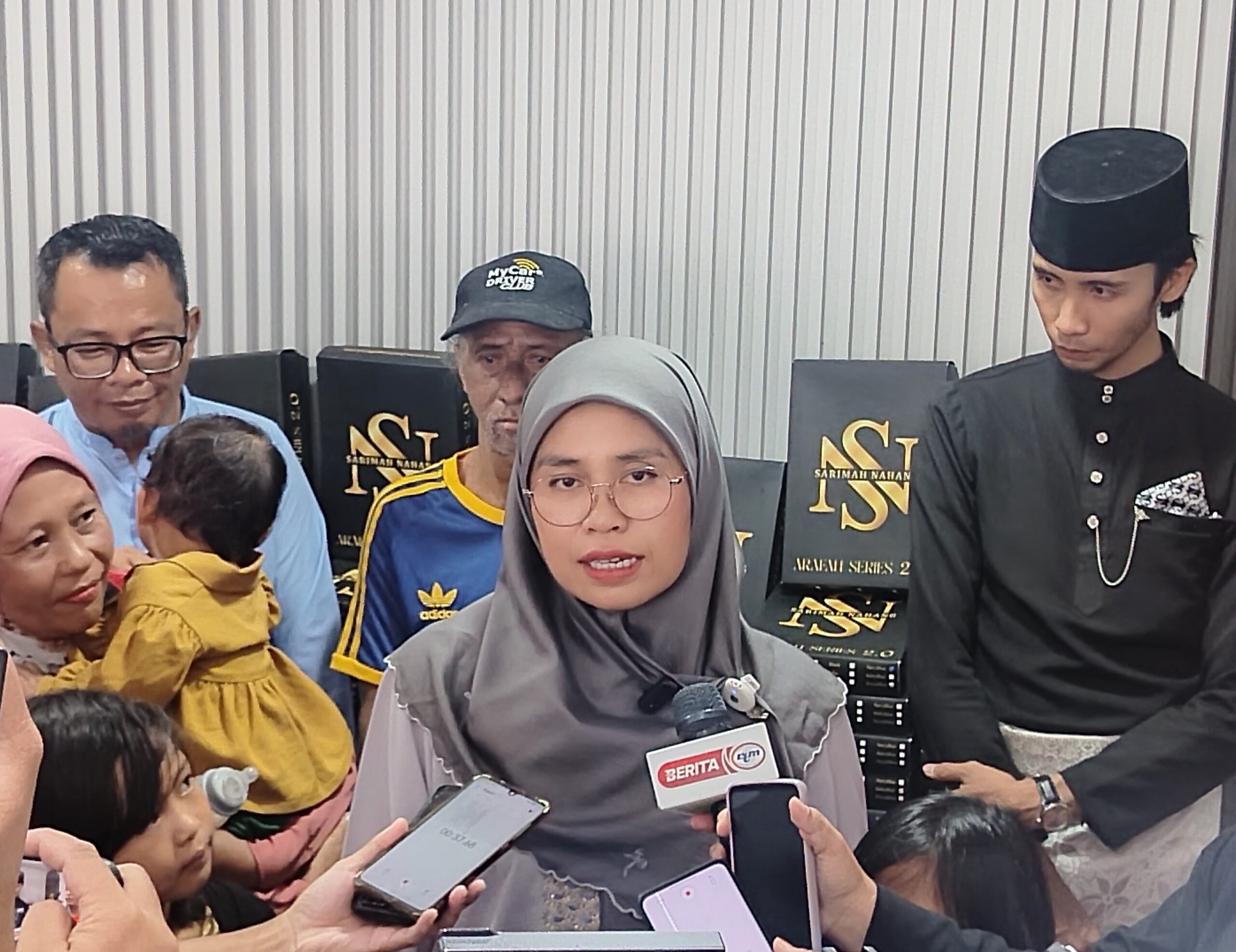 Pemimpin, komuniti ceriakan 60 kanak-kanak wad pediatrik