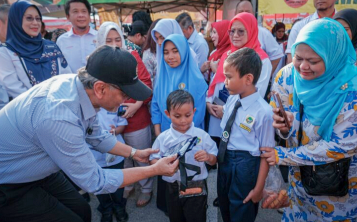 KKM perkenal talian WhatsApp, salur aduan kebersihan makanan